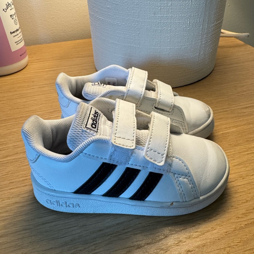Adidas Kids White Sneakers with Black Stripes